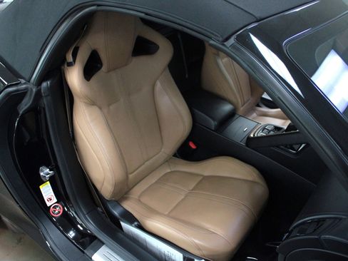 Used 2015 Jaguar F-TYPE S image 12