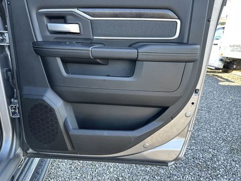 Used 2023 RAM 2500 Big Horn w/ Level B Equipment Group image 33