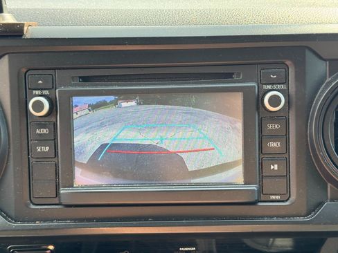Used 2017 Toyota Tacoma SR w/ Tow Package AWD/4WD image 37