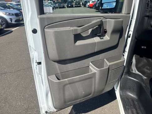 Used 2019 Chevrolet Express 2500 w/ Driver Convenience Package RWD image 10
