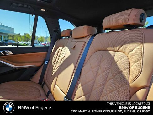 New 2026 BMW X5 M60i w/ Executive Package image 21