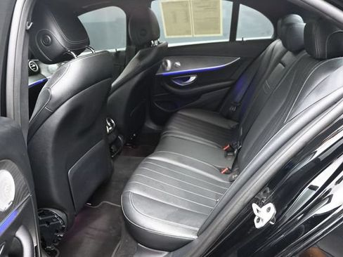 Used 2021 Mercedes-Benz E 350 Sedan image 11