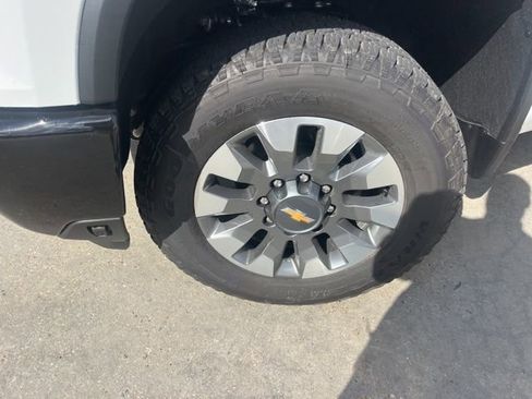 New 2026 Chevrolet Silverado 2500 Custom w/ Custom Value Package image 33