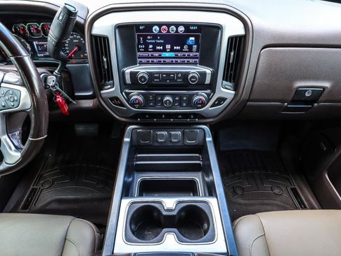 Used 2018 GMC Sierra 1500 SLT w/ SLT Premium Package AWD/4WD image 26