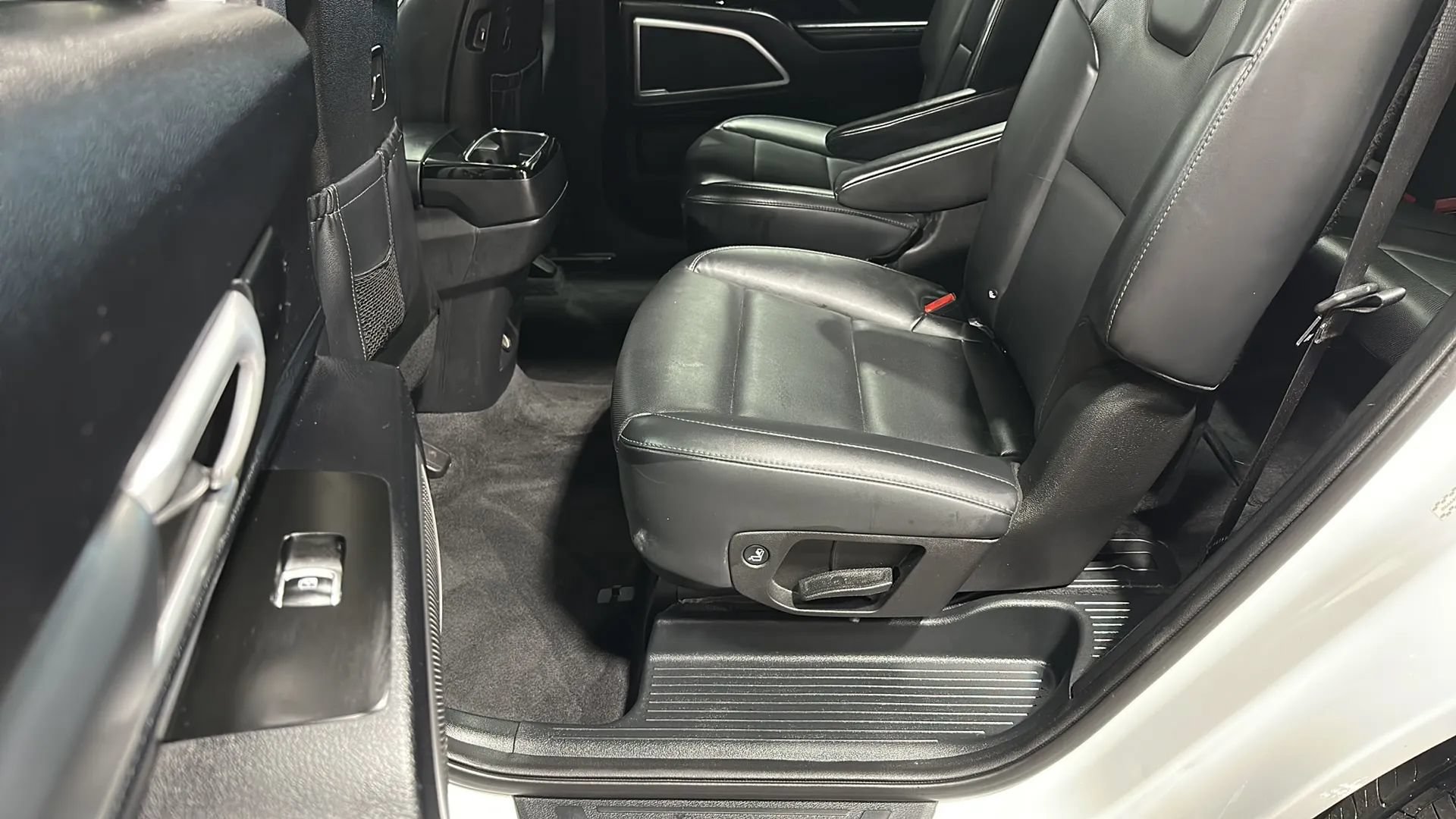 Used 2020 Kia Telluride S AWD/4WD image 11