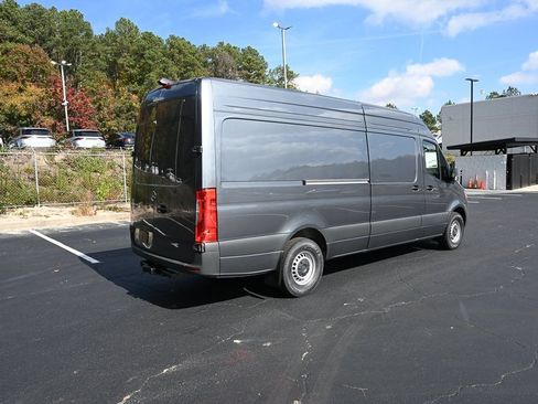 Used 2026 Mercedes-Benz Sprinter 2500 image 24