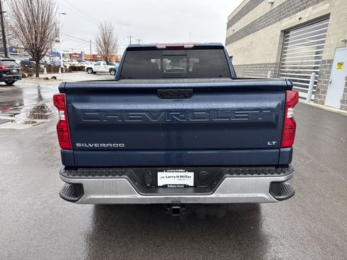 Used 2023 Chevrolet Silverado 1500 LT w/ Convenience Package II image 5