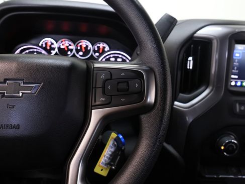 Used 2021 Chevrolet Silverado 1500 Custom Trail Boss w/ Safety Confidence Package AWD/4WD image 26