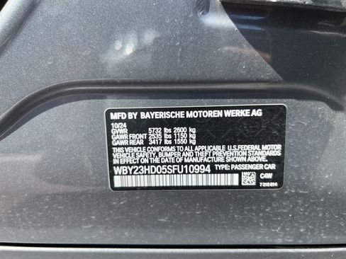 Used 2025 BMW i4 eDrive40 w/ Parking Assistance Package RWD image 34