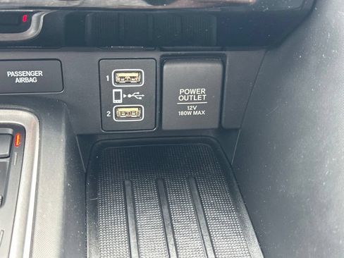 Used 2019 Honda Insight EX image 25