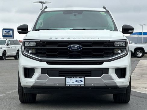 New 2026 Ford Expedition Max Platinum w/ Platinum Ultimate Package AWD/4WD image 8