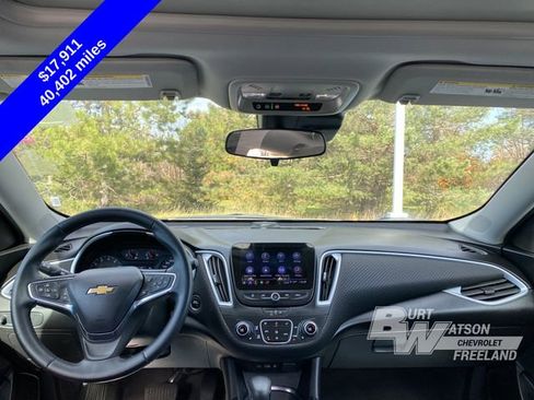 Used 2023 Chevrolet Malibu LT image 17