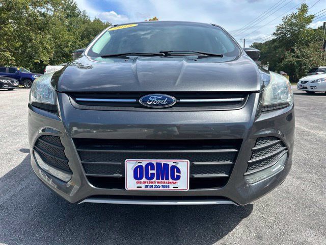 Used 2016 Ford Escape SE FWD image 2