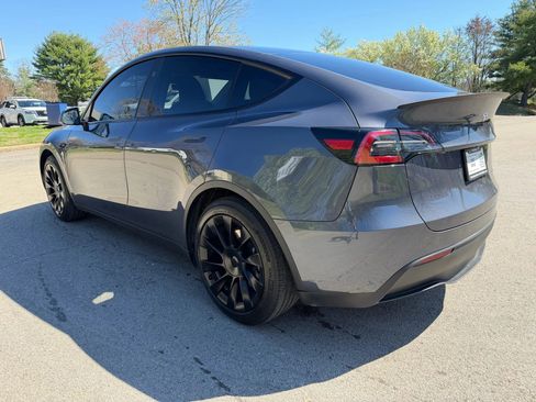 Used 2023 Tesla Model Y Long Range image 6