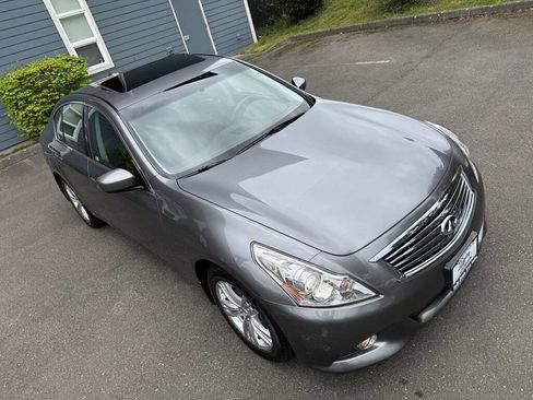 Used 2010 INFINITI G37 x Sedan w/ Premium Pkg AWD/4WD image 9