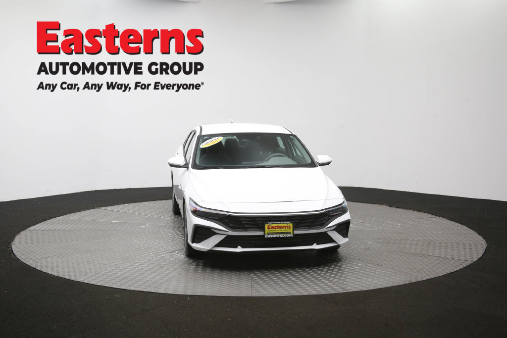 Used 2026 Hyundai Elantra Hybrid FWD image 53