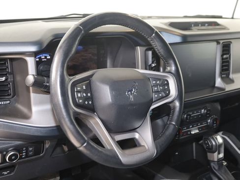 Used 2022 Ford Bronco Outer Banks AWD/4WD image 6
