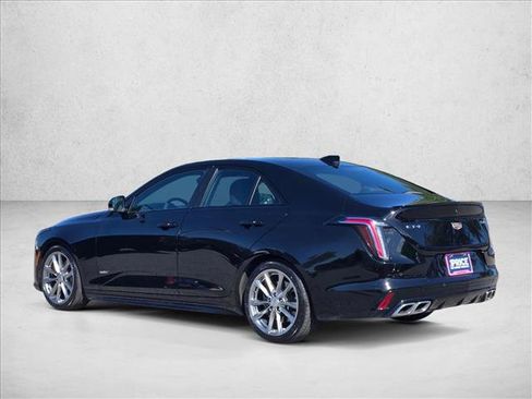 Used 2022 Cadillac CT4 V w/ Navigation Package RWD image 7
