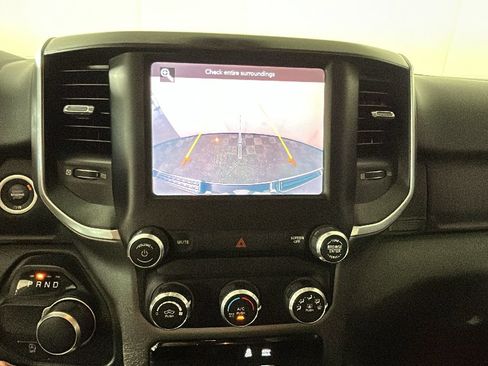 Used 2019 RAM 1500 Big Horn RWD image 28