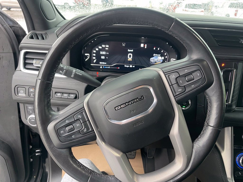 Used 2023 GMC Yukon Denali AWD/4WD image 10