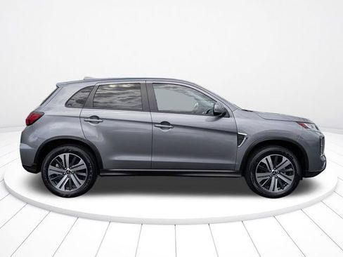 Used 2024 Mitsubishi Outlander Sport SE AWD/4WD image 2
