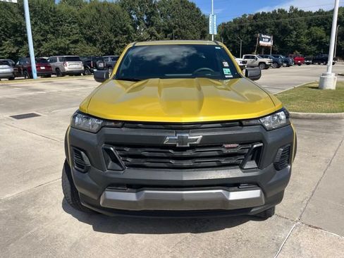 Used 2023 Chevrolet Colorado Trail Boss w/ Advanced Trailering Package AWD/4WD image 10