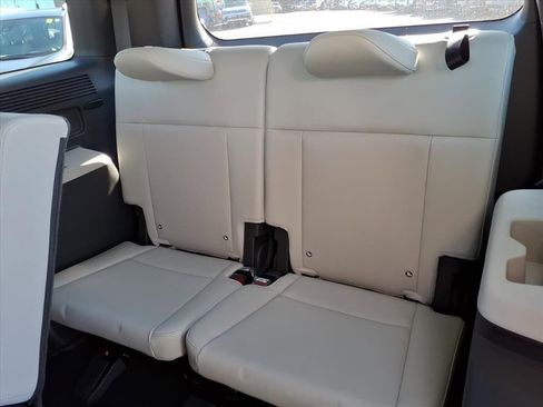 Certified 2024 Hyundai Santa Fe SEL image 6