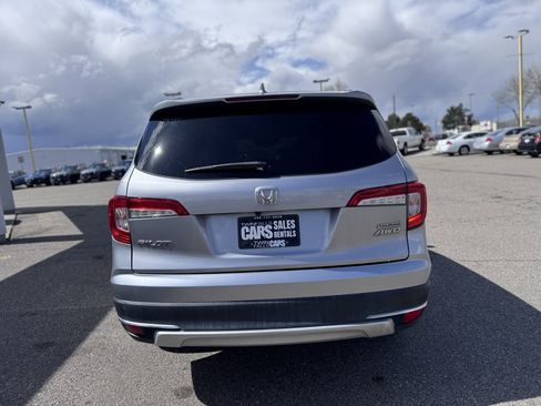 Used 2021 Honda Pilot Touring image 7