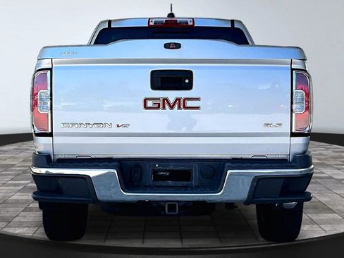Used 2018 GMC Canyon SLE w/ SLE Convenience Package AWD/4WD image 5