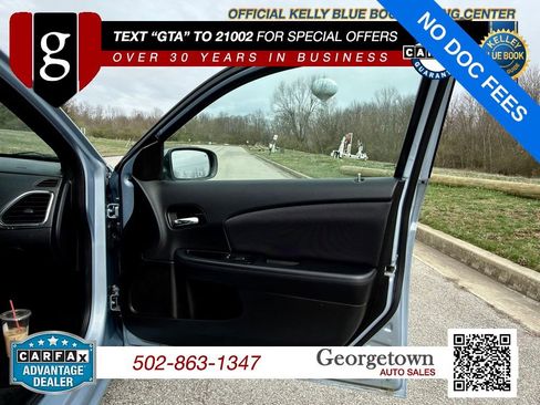 Used 2014 Chrysler 200 LX FWD image 20