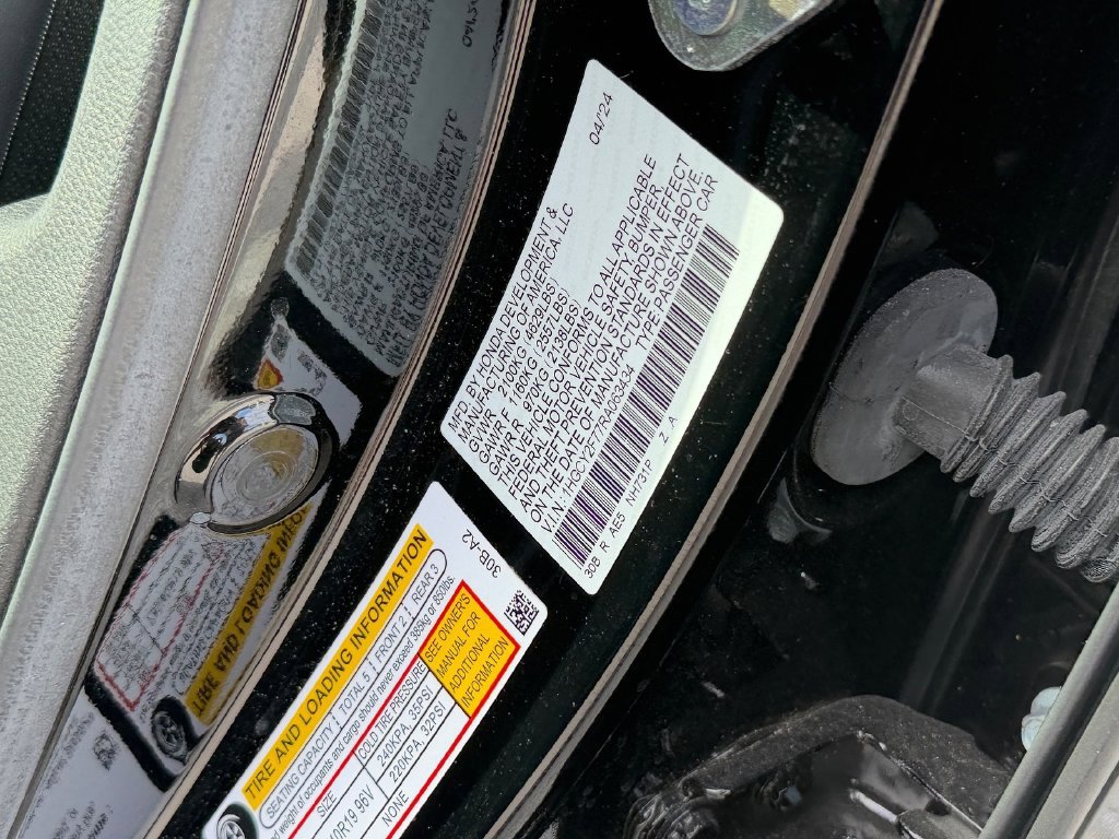 Used 2024 Honda Accord Sport image 11