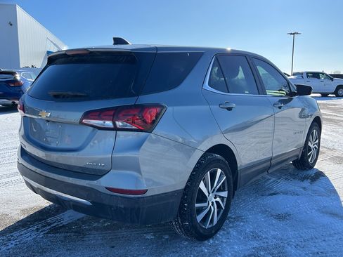 Used 2024 Chevrolet Equinox LT image 5