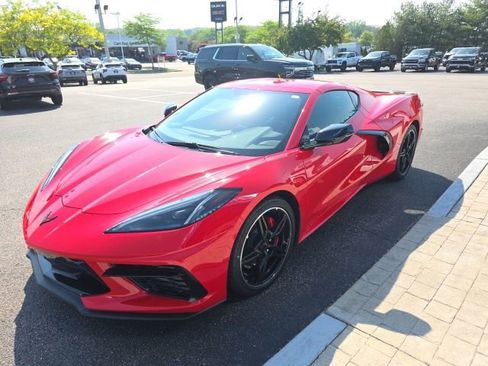 Used 2022 Chevrolet Corvette Stingray Coupe w/ 1LT RWD image 6