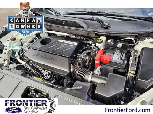 Used 2025 Nissan Rogue SV image 28