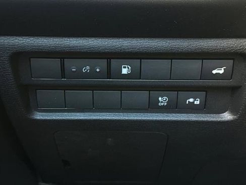 New 2026 Nissan Rogue SL image 30