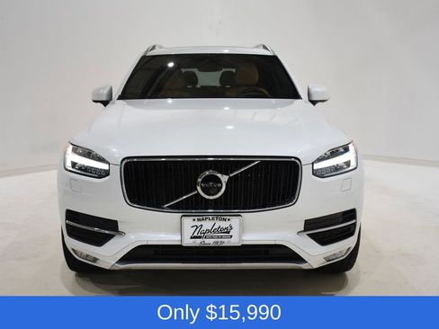 Used 2018 Volvo XC90 T6 Momentum w/ Convenience Package image 2