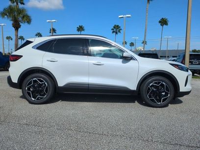 New 2026 Ford Escape Platinum w/ Premium Technology Package