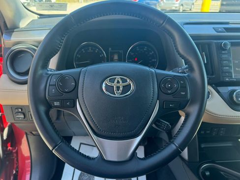 Used 2016 Toyota RAV4 Limited image 24