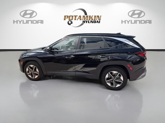 Certified 2025 Hyundai Tucson SEL FWD image 8