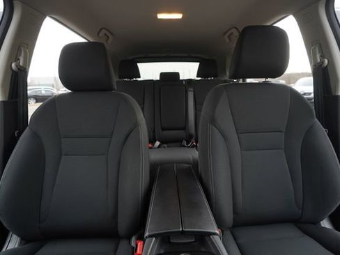 Used 2023 Nissan Rogue S image 63