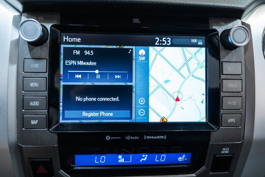 Used 2021 Toyota Tundra Limited w/ Limited Premium Package AWD/4WD image 32