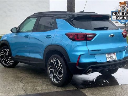 Used 2025 Chevrolet TrailBlazer RS w/ Driver Confidence Package image 12