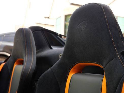 Used 2023 McLaren 720S Performance RWD image 28