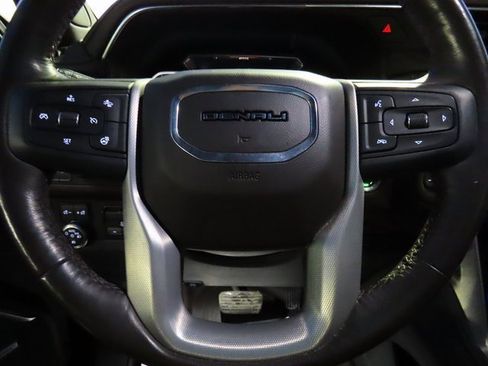 Used 2021 GMC Yukon XL Denali w/ Denali Ultimate Package image 36