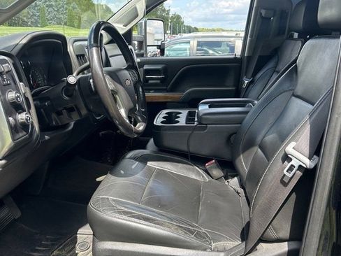 Used 2018 Chevrolet Silverado 2500 LTZ w/ Duramax Plus Package AWD/4WD image 9
