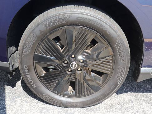 Used 2025 Nissan Murano SV AWD/4WD image 36