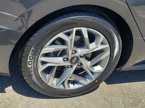 Certified 2023 Hyundai Sonata SEL w/ Convenience Package FWD image 31