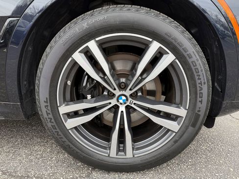 Certified 2024 BMW X7 xDrive40i w/ Executive Package image 18