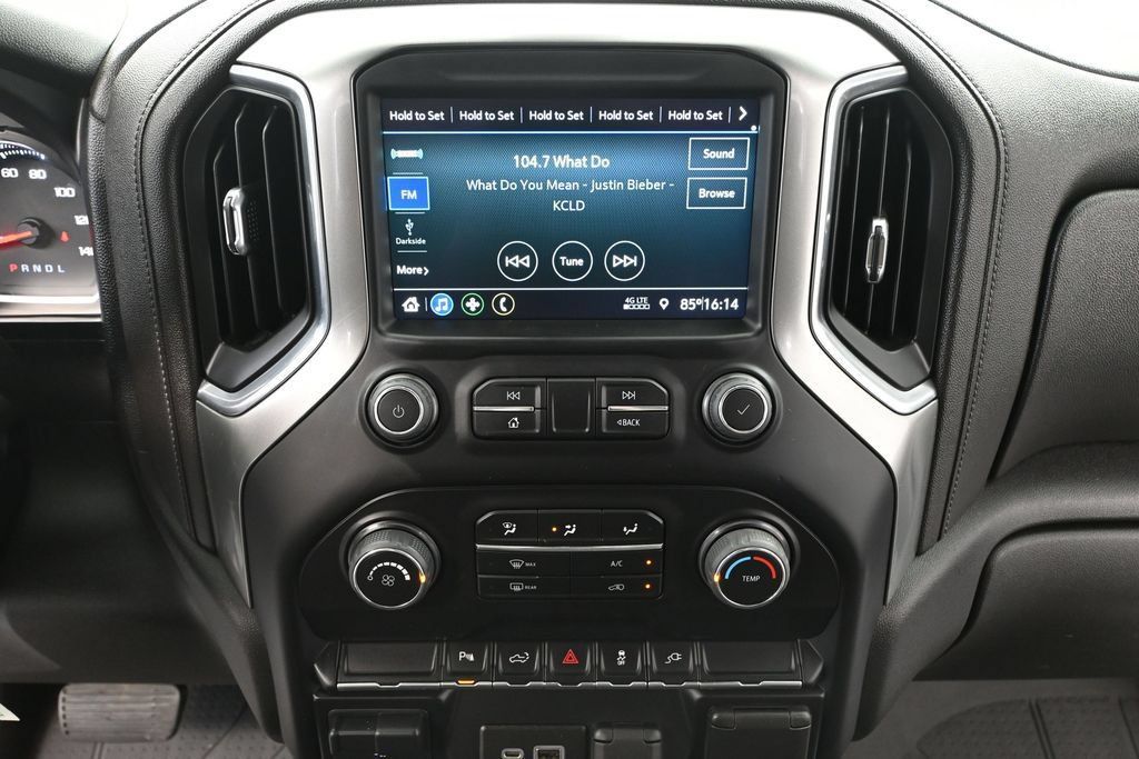 Used 2022 Chevrolet Silverado 2500 LT AWD/4WD image 25