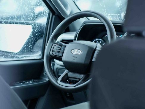 Used 2022 Ford F150 XLT w/ XTR Package image 18